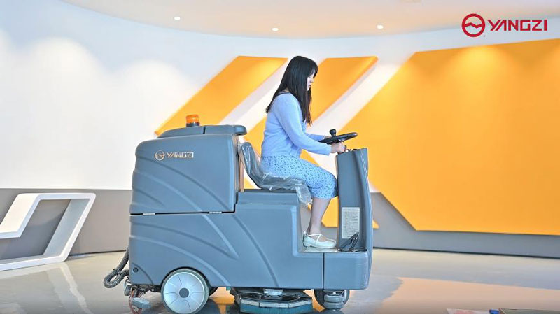 電池供電的洗地機(jī)的優(yōu)勢(shì)！